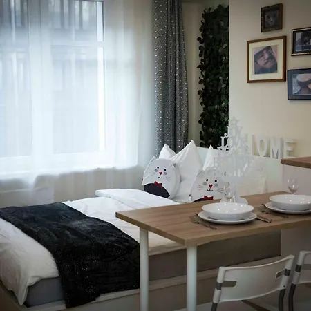 Amazing Apartment, City Centre, Modern, Elegant, Cozy-3